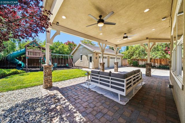 2755 Vernazza Dr, Livermore, CA 94550