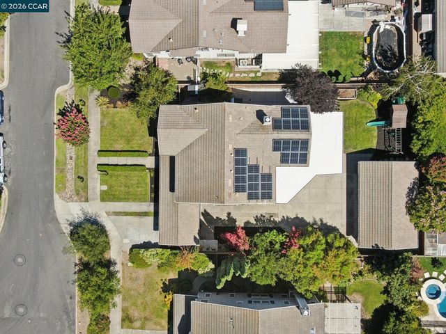 2755 Vernazza Dr, Livermore, CA 94550