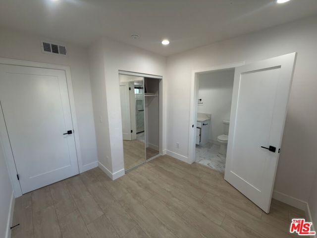 1625 W 37th Place, Los Angeles, CA 90018