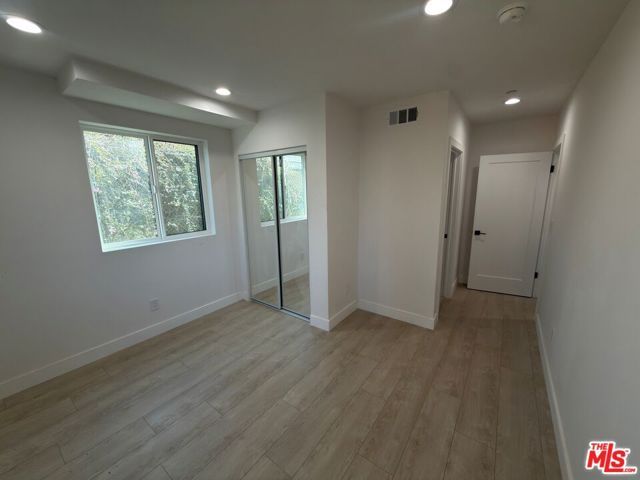 1625 W 37th Place, Los Angeles, CA 90018