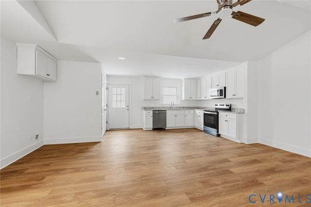 303 Dry Bridge Rd, Farmville, VA 23901