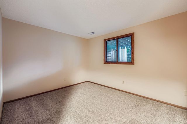 5509 Hyland Courts Drive, Bloomington, MN 55437