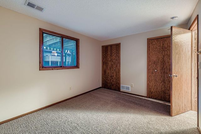 5509 Hyland Courts Drive, Bloomington, MN 55437