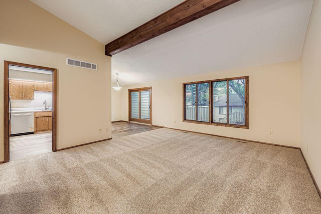 5509 Hyland Courts Drive, Bloomington, MN 55437