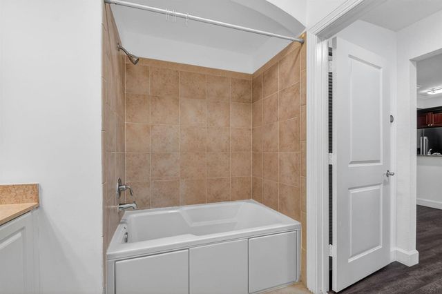 1660 Renaissance Commons Boulevard 2407, Boynton Beach, FL 33426