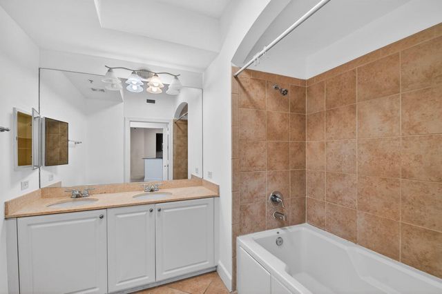 1660 Renaissance Commons Boulevard 2407, Boynton Beach, FL 33426