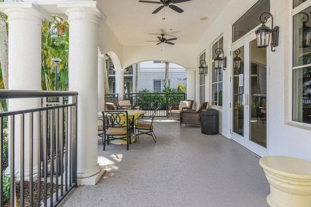 1660 Renaissance Commons Boulevard 2407, Boynton Beach, FL 33426