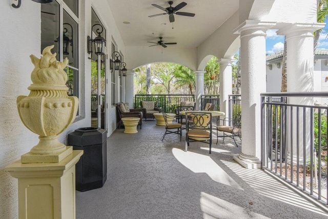 1660 Renaissance Commons Boulevard 2407, Boynton Beach, FL 33426