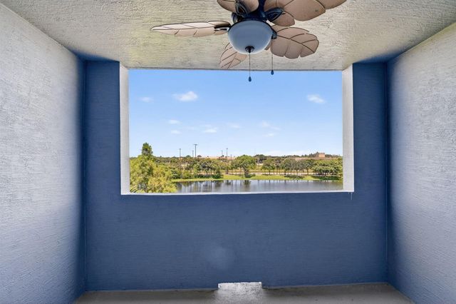 1660 Renaissance Commons Boulevard 2407, Boynton Beach, FL 33426
