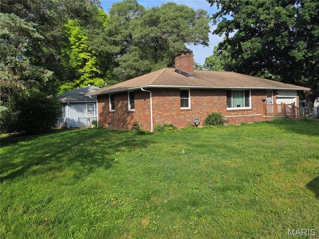 813 Otto Street, Cahokia, IL 62206