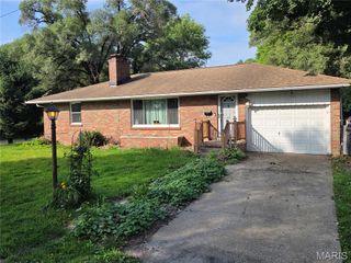 813 Otto Street, Cahokia, IL 62206