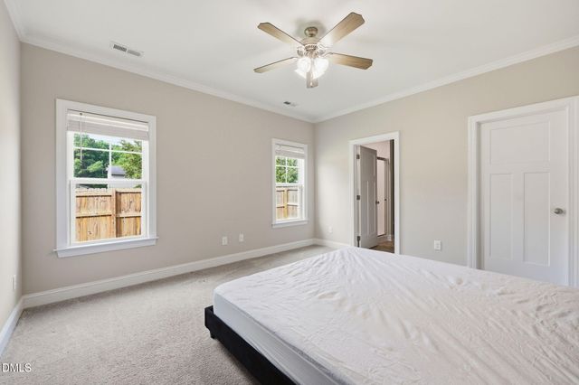 709 S Pollock Street, Selma, NC 27576