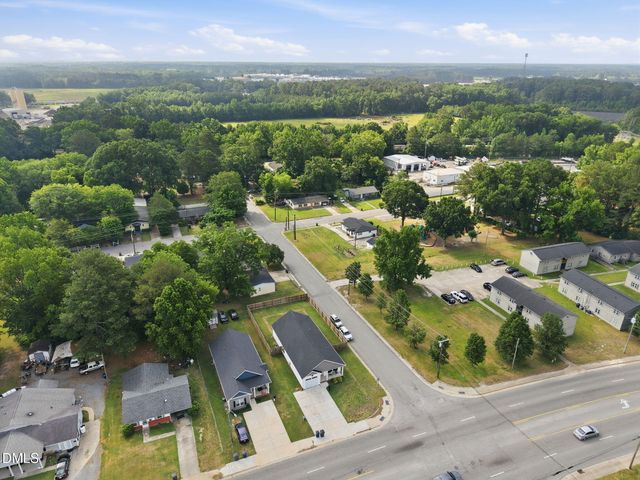 709 S Pollock Street, Selma, NC 27576