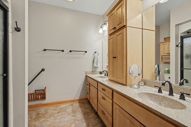 3807 Westbridge Drive, Valparaiso, IN 46383