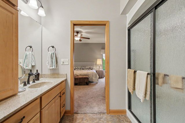 3807 Westbridge Drive, Valparaiso, IN 46383