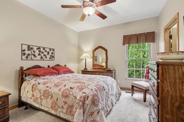 3807 Westbridge Drive, Valparaiso, IN 46383