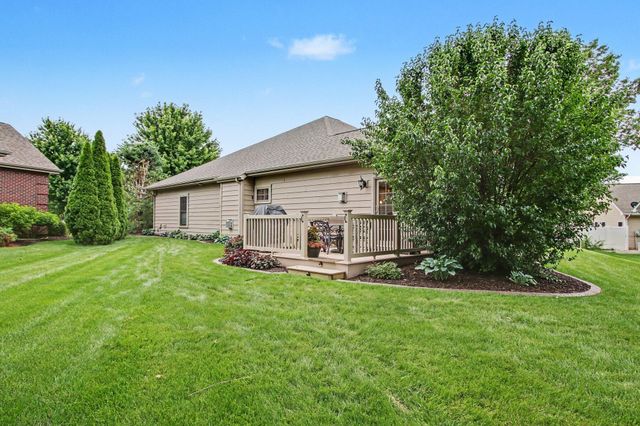 3807 Westbridge Drive, Valparaiso, IN 46383
