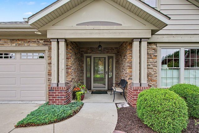 3807 Westbridge Drive, Valparaiso, IN 46383