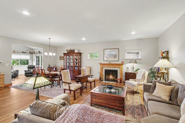 3807 Westbridge Drive, Valparaiso, IN 46383