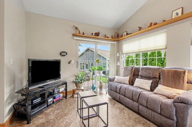 3807 Westbridge Drive, Valparaiso, IN 46383