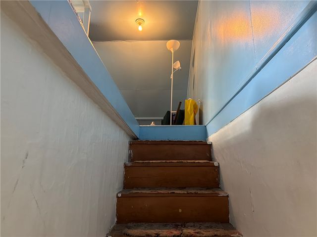 3305 3rd St, Dunbar, PA 15431