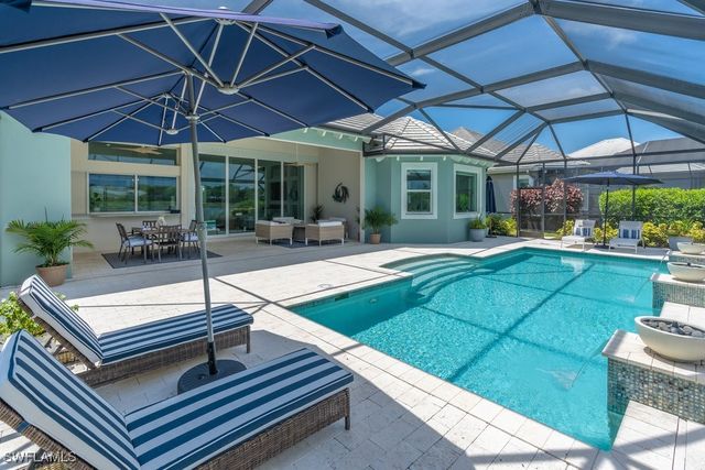 5060 Martinique DR, Naples, FL 34113