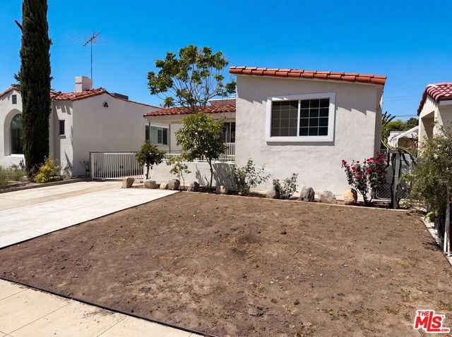817 S 9th Street, Alhambra, CA 91801