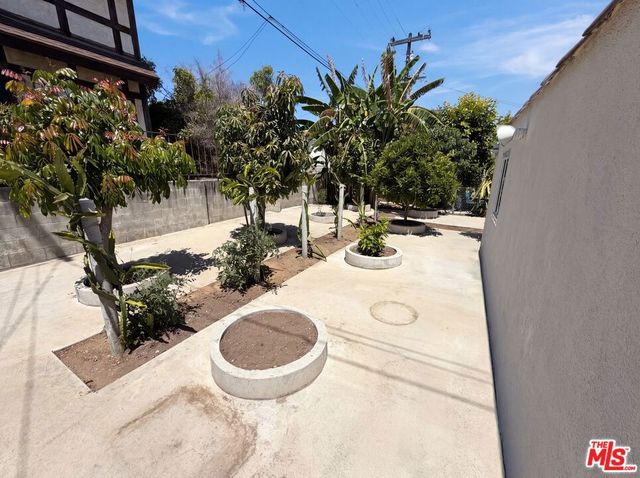 817 S 9th Street, Alhambra, CA 91801
