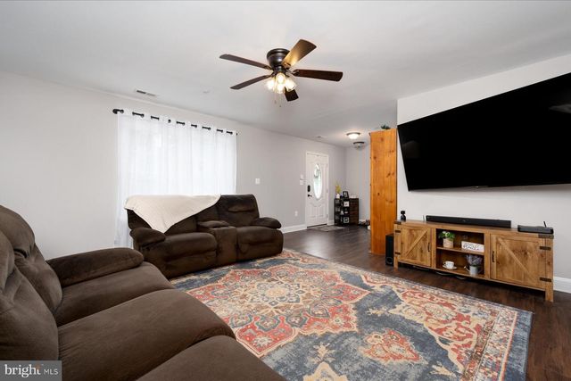 4909 OLIVE ST, Shady Side, MD 20764