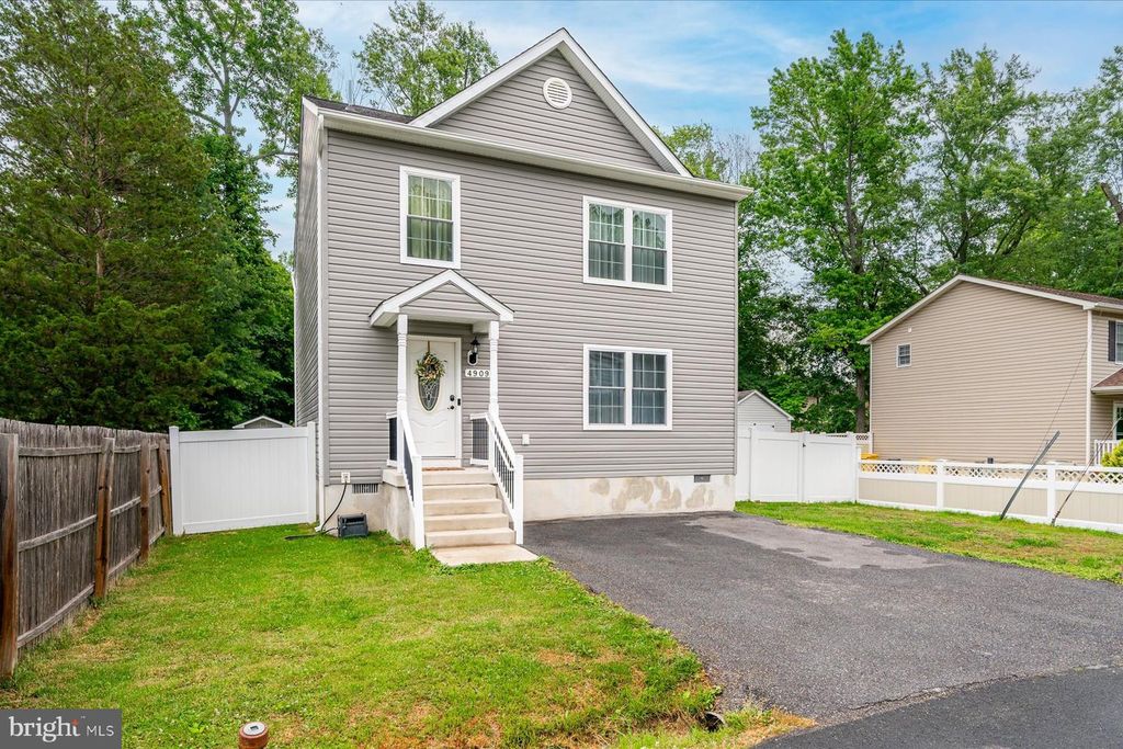 4909 OLIVE ST, Shady Side, MD 20764