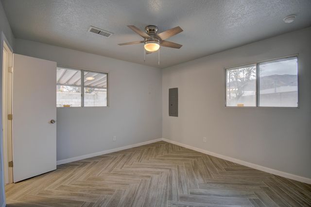 2300 Jane Street NE, Albuquerque, NM 87112