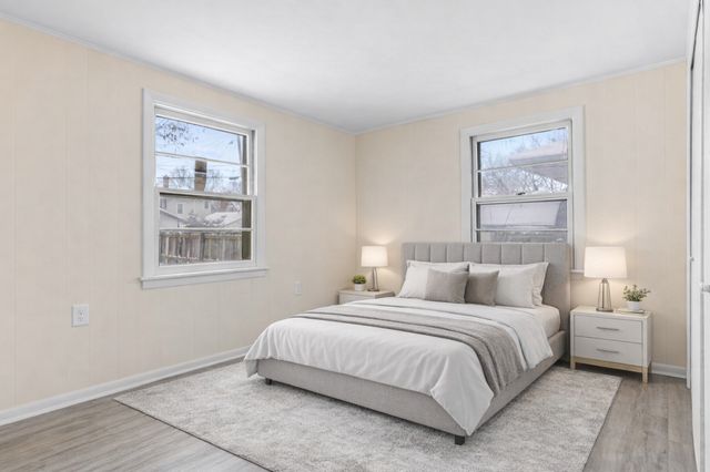 1070 21st Avenue SE, Minneapolis, MN 55414