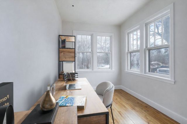 1070 21st Avenue SE, Minneapolis, MN 55414