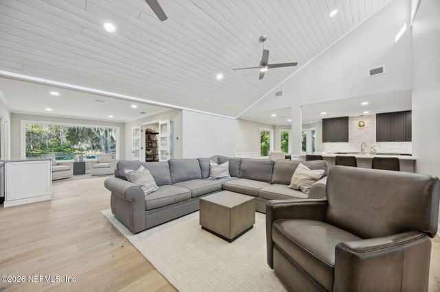 183 WATER OAK Drive, Ponte Vedra Beach, FL 32082