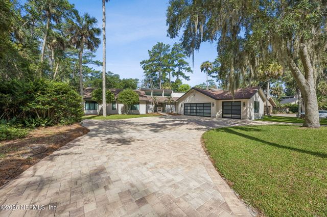 183 WATER OAK Drive, Ponte Vedra Beach, FL 32082