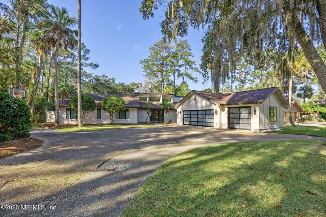 183 WATER OAK Drive, Ponte Vedra Beach, FL 32082