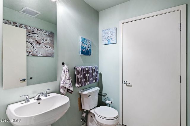 208 W PORTLAND Street 360, Phoenix, AZ 85003