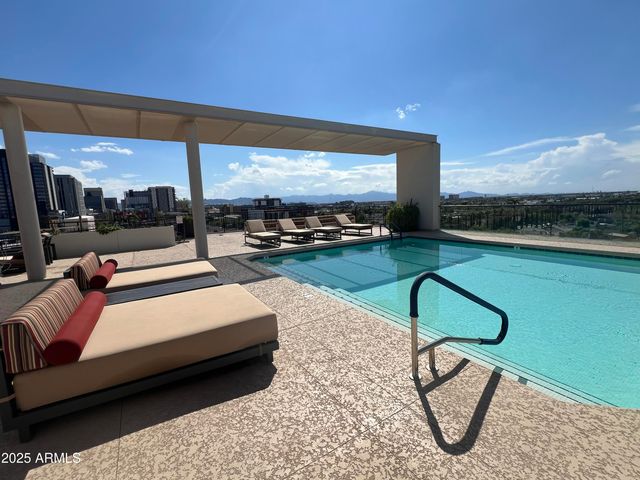 208 W PORTLAND Street 360, Phoenix, AZ 85003