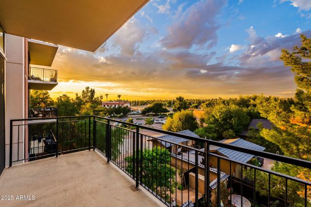 208 W PORTLAND Street 360, Phoenix, AZ 85003