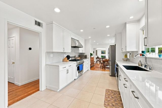 1286 Parrott Drive, San Mateo, CA 94402