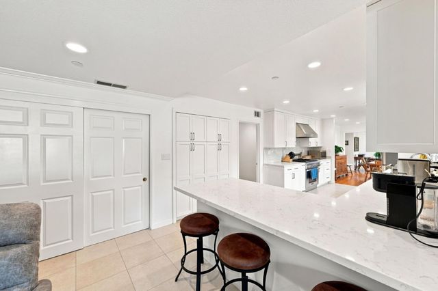 1286 Parrott Drive, San Mateo, CA 94402