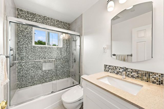 1286 Parrott Drive, San Mateo, CA 94402