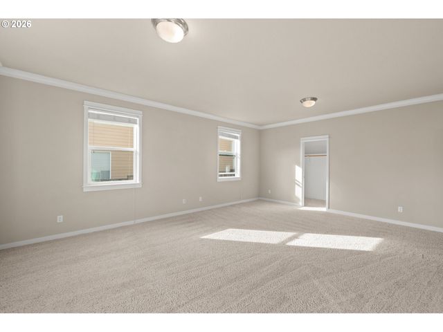 14700 Se PEBBLE BEACH Dr, Happy Valley, OR 97086