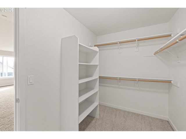 14700 Se PEBBLE BEACH Dr, Happy Valley, OR 97086