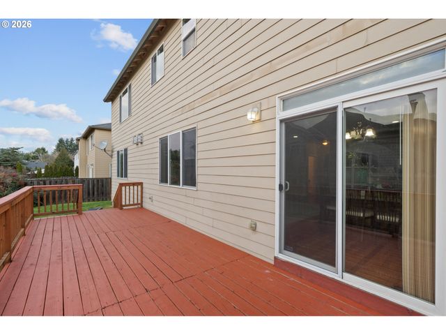 14700 Se PEBBLE BEACH Dr, Happy Valley, OR 97086