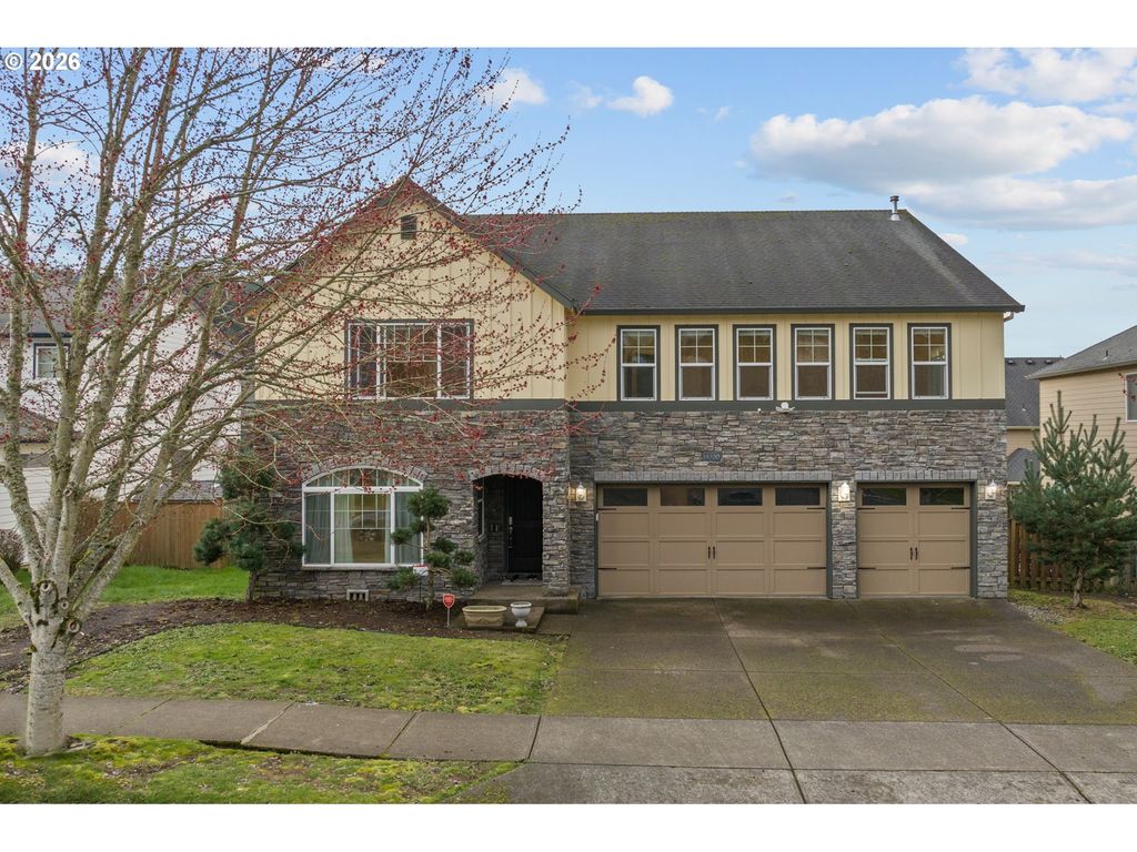 14700 Se PEBBLE BEACH Dr, Happy Valley, OR 97086