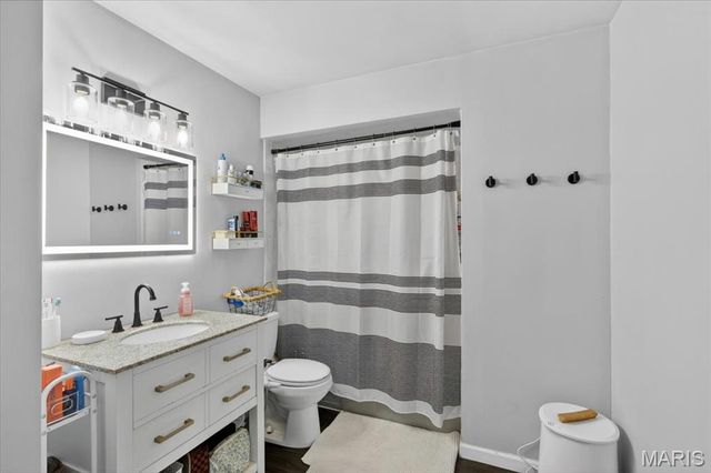730 Samoa Drive, St Louis, MO 63126