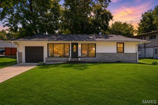 730 Samoa Drive, St Louis, MO 63126