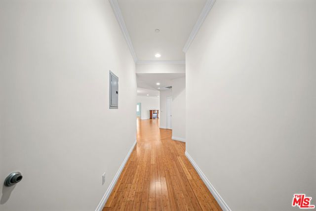 722 S Oxford Avenue 403, Los Angeles, CA 90005