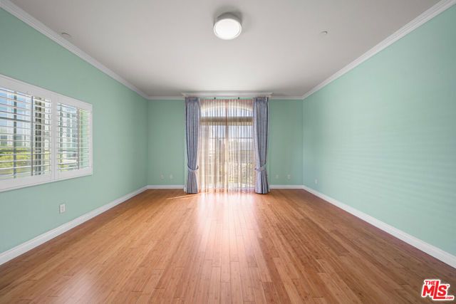 722 S Oxford Avenue 403, Los Angeles, CA 90005